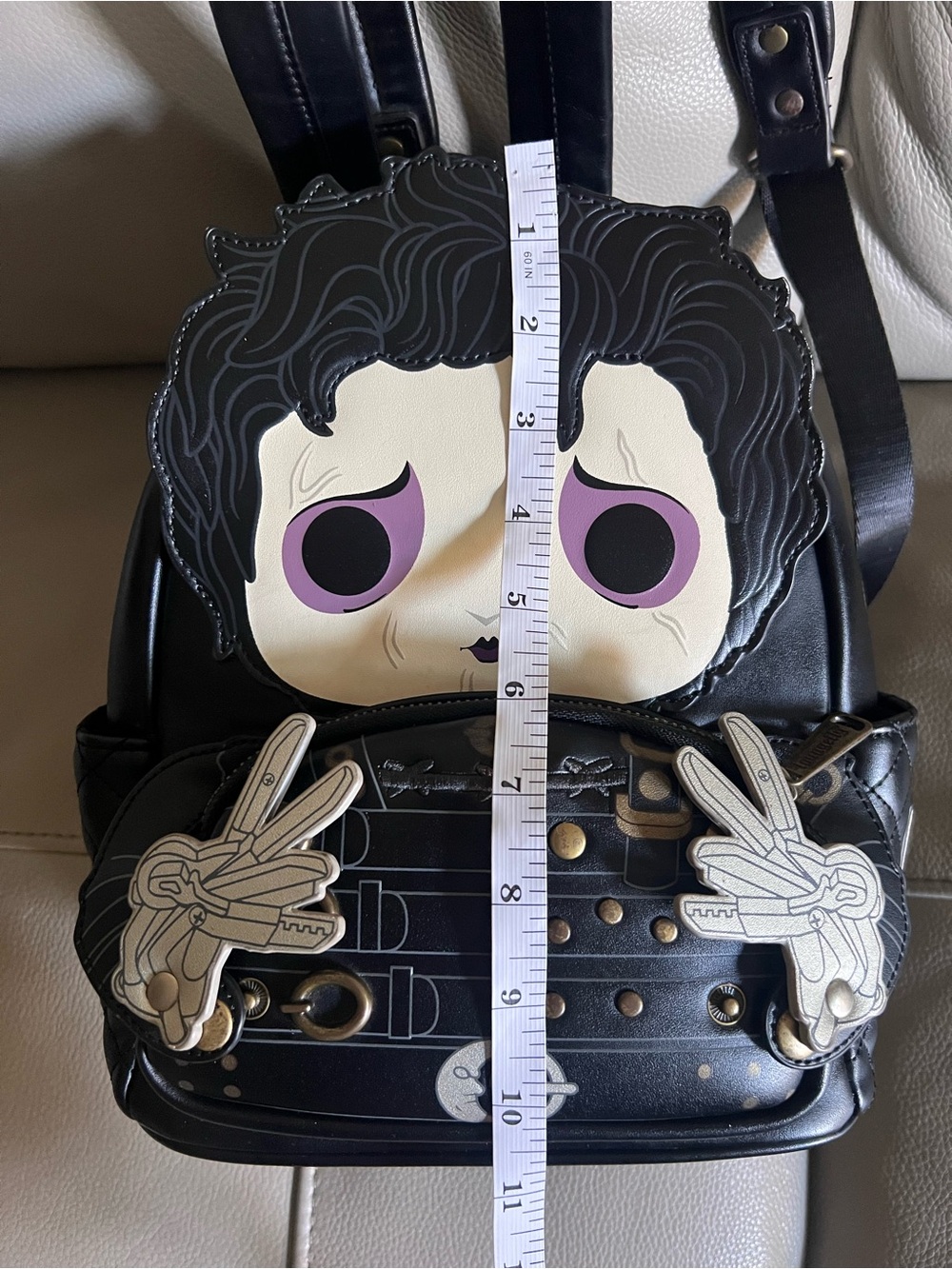 NYCC Virtual Con Loungefly Edward Scissorhands Funko Pop Cosplay Mini Backpack - Picture 7 of 15
